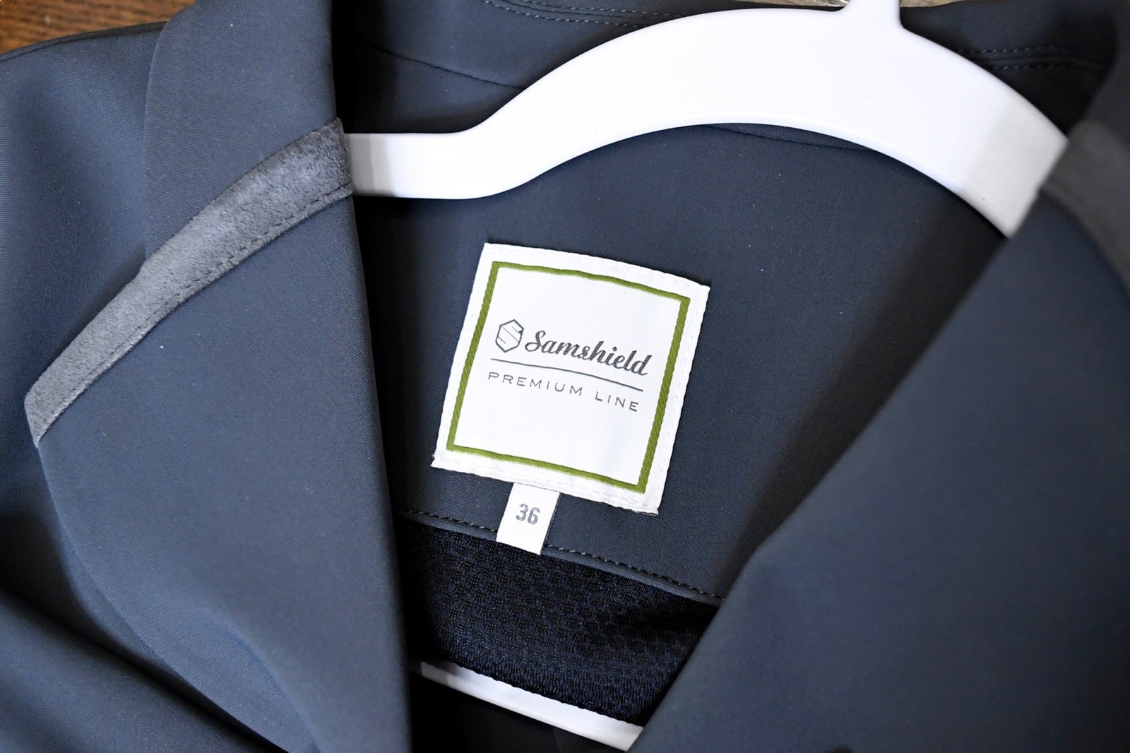 Samshield Shadbelly Tail Coat Women's S- 36 US 4 - Grey *BEAUTIFUl Take a look 