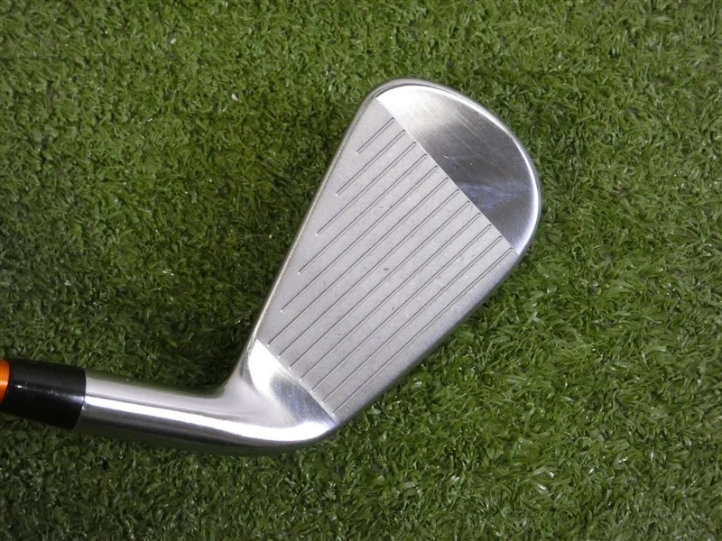 Titleist 2023 T200 20* Left Hand 3 Iron Utility Hybrid Tour AD DI-85 Stiff  - Image 3 of 4