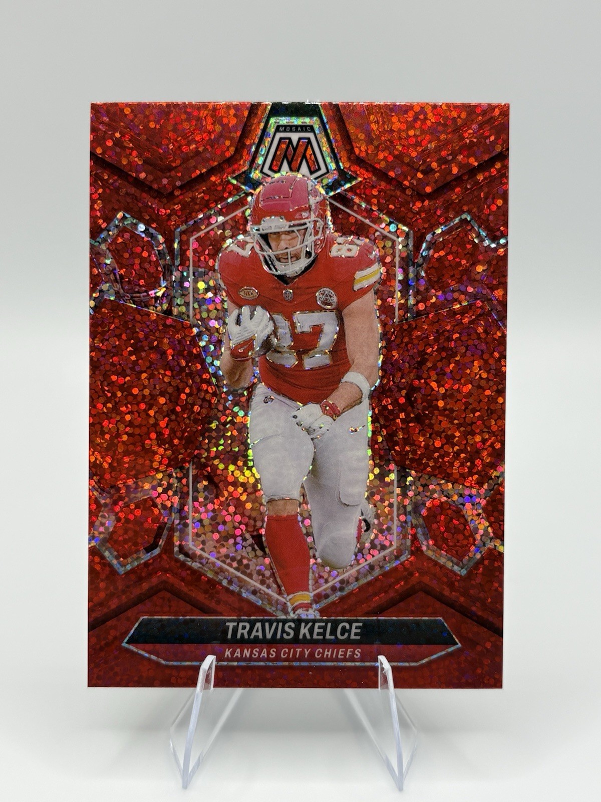 2024 Panini Mosaic Travis Kelce #110 Red Sparkle Prizm Chiefs SP Color Match