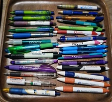 Pharmaceutical Presciption Drug Rep + Health Center/Hospital Pens Lot Of 29