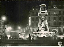 Carte Postale - 69 - Lyon - Fontaine de la Place des Jacobins - Décorations et i