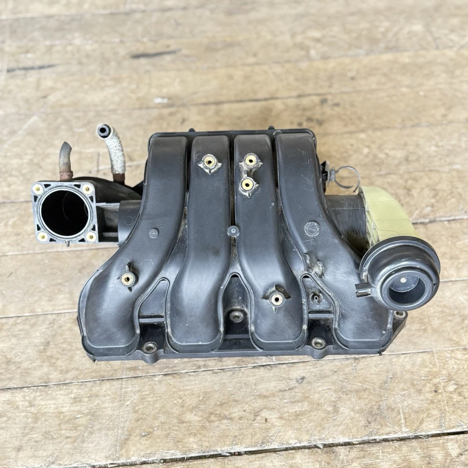 Suzuki Grand Vitara 2010 2,4 L colector de admisión probado OEM Foto 2 de 4