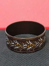 70er Jahre Folkart Floraler Emaille Armreif in Brauntönen  | Michaela Frey