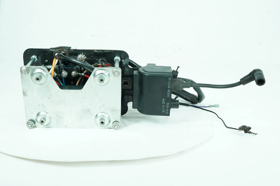 94 Harley Dyna FXDWG Wide Glide OEM Electrical Box Cover Wiring Panel 70987-90B - Image 2 of 4