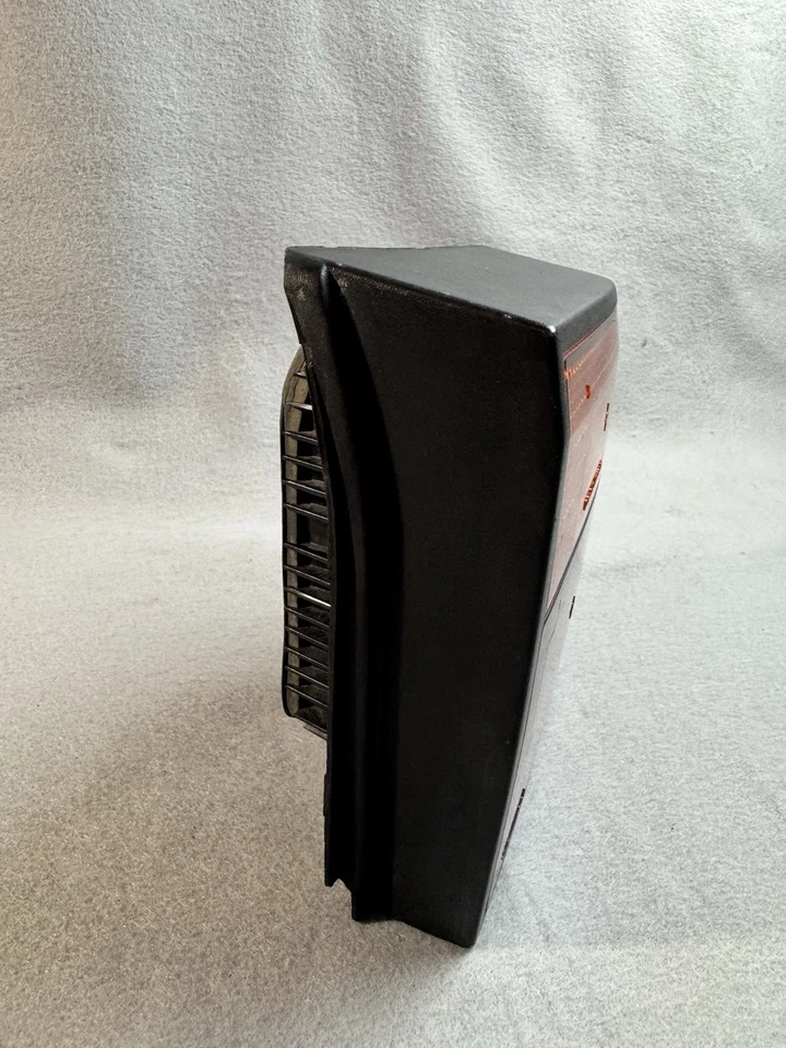 1988-1989 Eagle Renault Medallion (sdn) Right Passenger Outer Taillight Lamp - Image 3 of 4