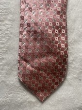 IKE BEHAR New York Silk Tie Designer Geometric Pink W3.75xL59 Made in USA