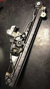 7184743S - 7184745E Heber hinten links BMW Serie 5 Limousine E60