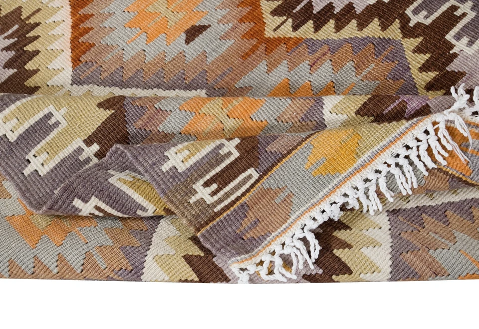 2.8x3.8 Ft Hand-Woven Anatolian Kilim, All Wool, Vintage Multicolor Accent Rug - Image 3 of 4