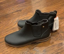 Bogs Outdoor Boots Women's Waterproof Sweetpea II Chelsea Pull On Size 12