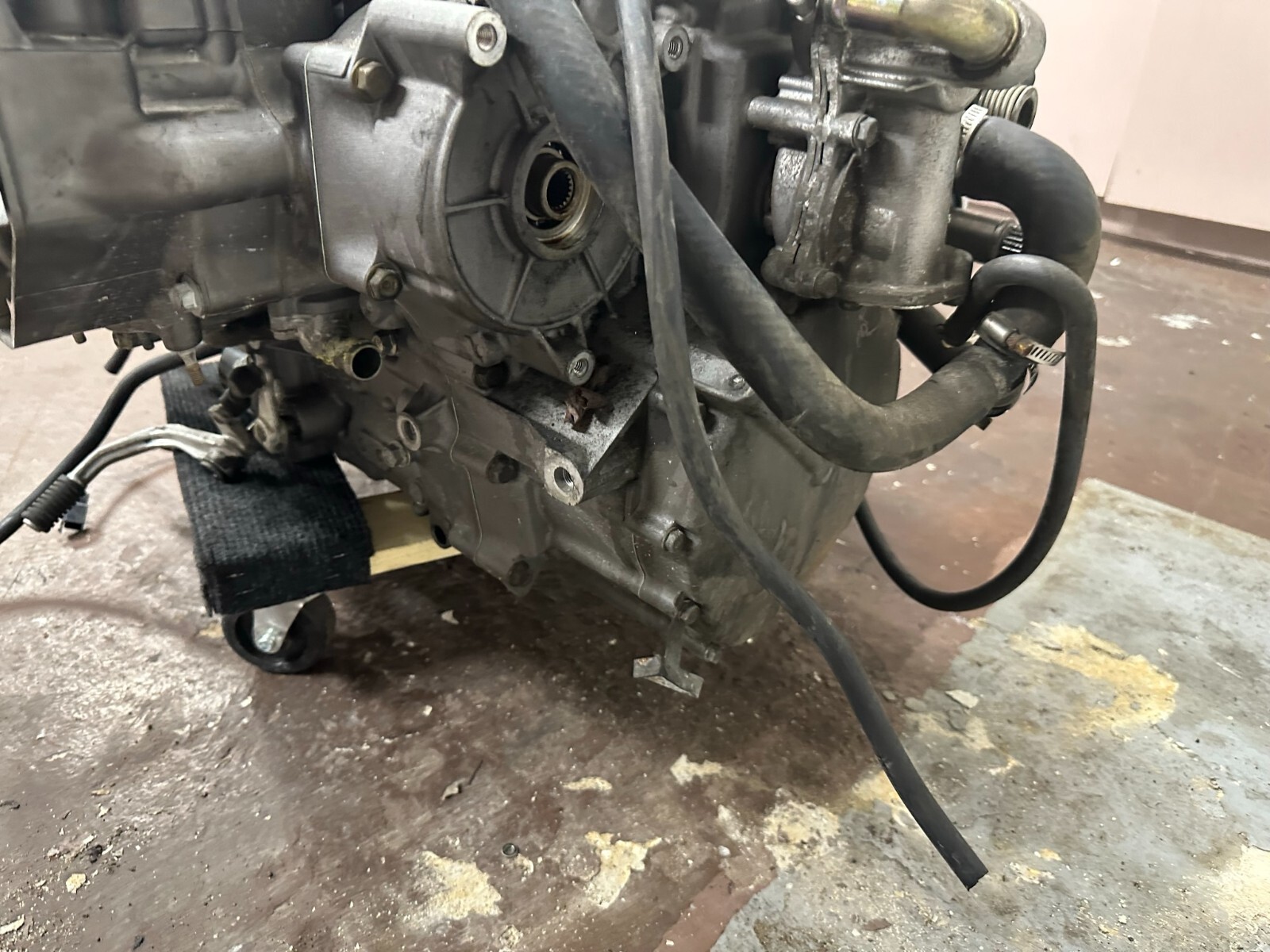 Honda Goldwing GL1800 1800 ENGINE MOTOR TRANSMISSION THROTTLE BODY 69K MILES eBay