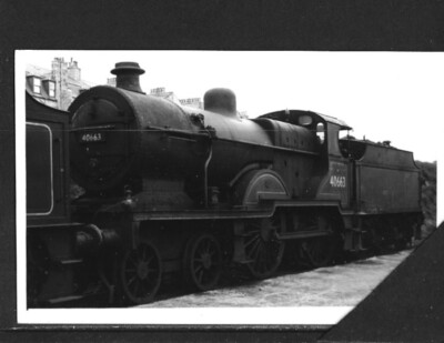 B.R. EX LMS - 2P CLASS 4-4-0 NO 40663 @ KITTYBREWSTER - VINTAGE PHOTO - # L7665