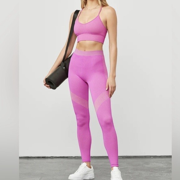 Alo Yoga Pink Illusion Seamless High-Waisted Leggings in XS
