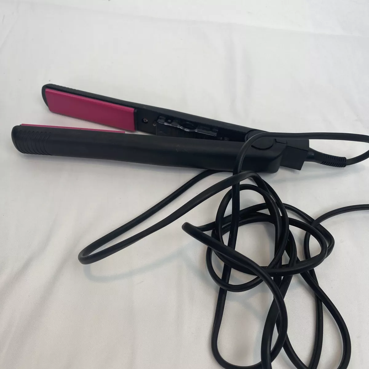 Hot tools on sale professional straightener