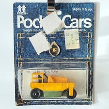 Tomica Sakai Tire Roller (Road Roller) Tomy Pocket Cars Japan 103-65 Mint Model