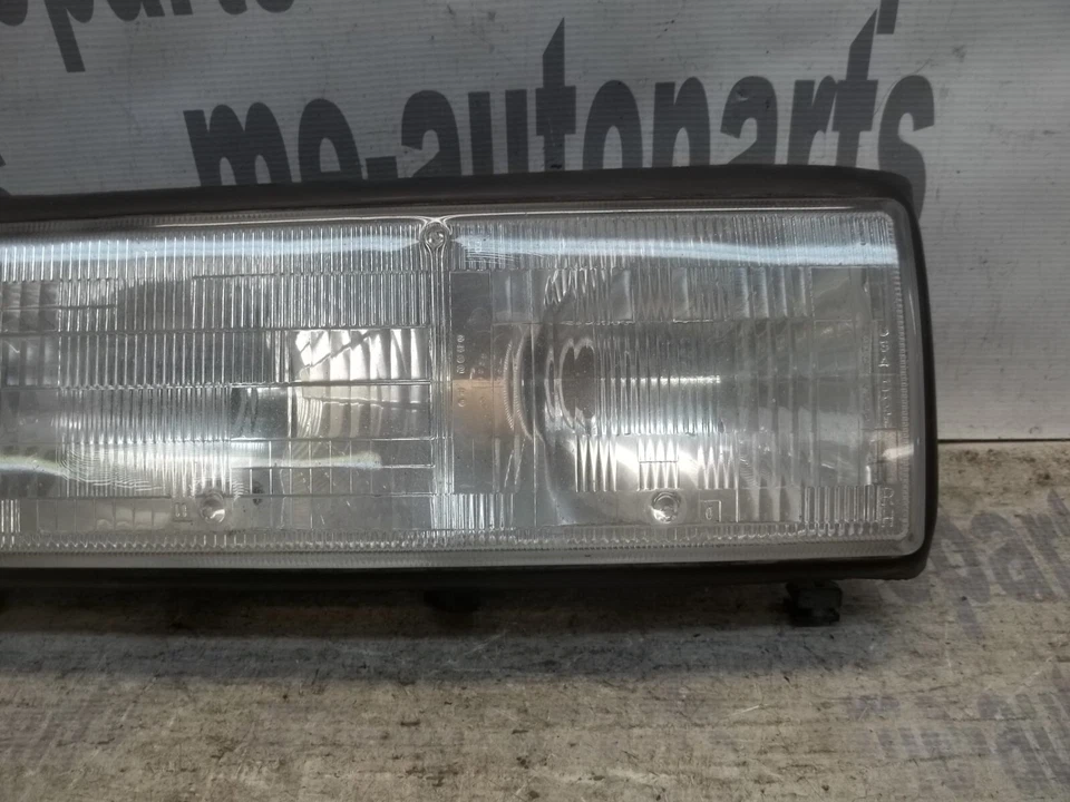 Faro derecho Cadillac Seville Eldorado 1986-1987 Foto 4 de 4