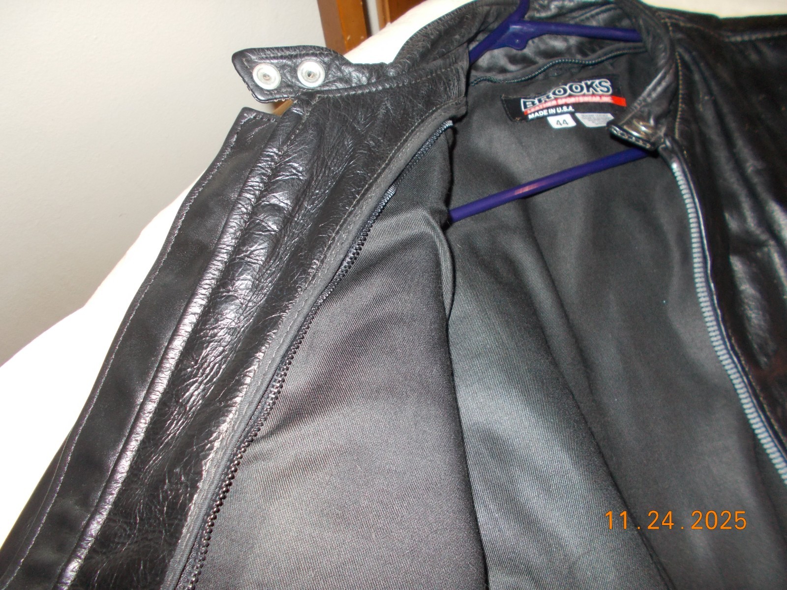 leather jacket cafe style - image 6