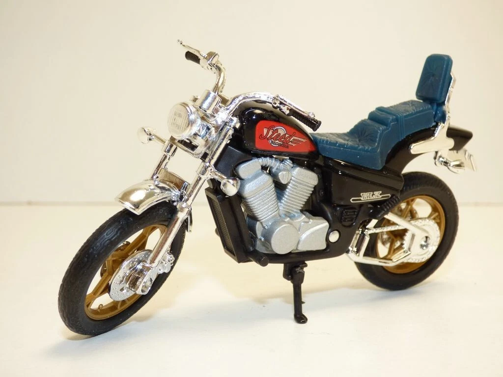 Steed 2024 600 bobber