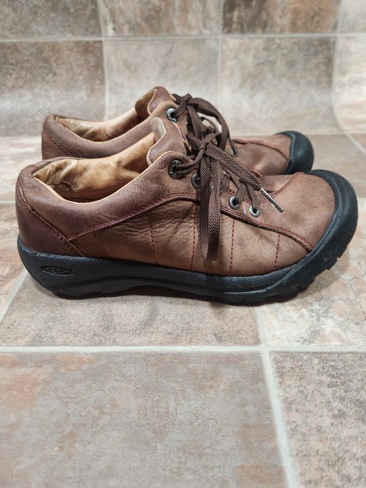 Scarpe da donna Keen taglia 8 Presidio casual Oxford pelle marrone escursionismo 5322 WLNT