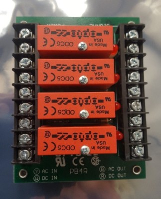 OPTO 22 PB4R CONTROL IO MONTAGE RACK MIT (X4) OPTO ODC5 RELAIS (R6S5.6B2)