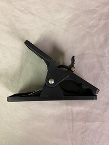 Black Cigar Minder Clip Holder Saver Klip Golf Car Truck  Auto Boat Deck
