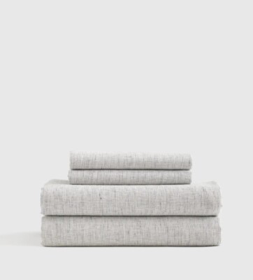 NWOT QUINCE EUROPEAN LINEN 4 PIECE SET GREY WHITE MINI PINSTRIPE KING SHEET SET