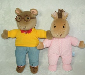 arthur stuffed animal