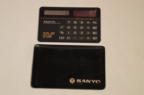 Calculatrice électronique Sanyo CX-8136NE vintage avec étui