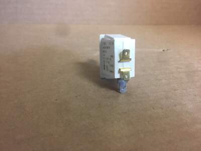 SA SWT04036 Door Switch; White, SPST, 16 Amps, 125-250 V,  208380