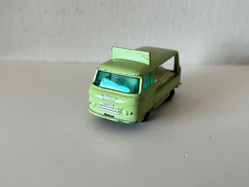 Matchbox No. 21 Commer Bottle Float Milk Delivery Truck - Image 3 of 4