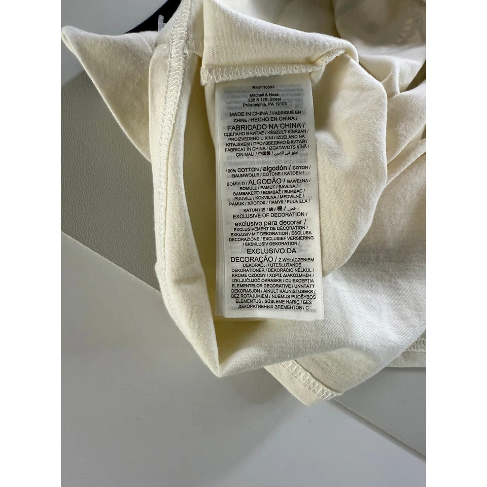 Mitchell & Ness Denver Nuggets NBA 短女式 T 恤小号新品 — 第 4/4 张图片