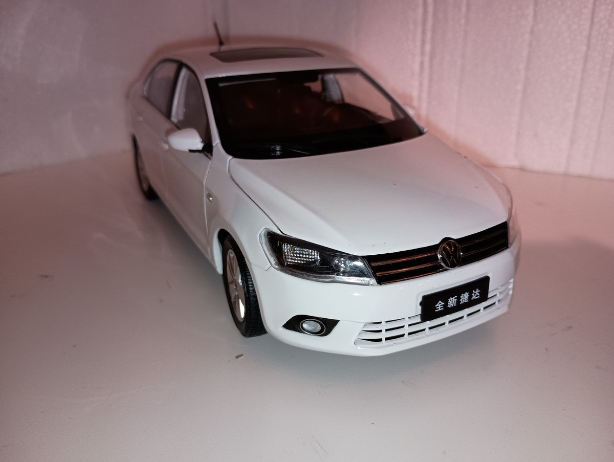 1/18 ミニカーセット　東海道ヤナセ　GM　Volkswagen 1:18 Scale Volkswagen Jetta White | eBay