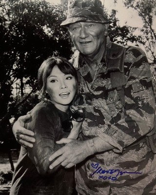 Irene Tsu -The Green Berets- Autograph Original Signed- Large Photo 20x25cm