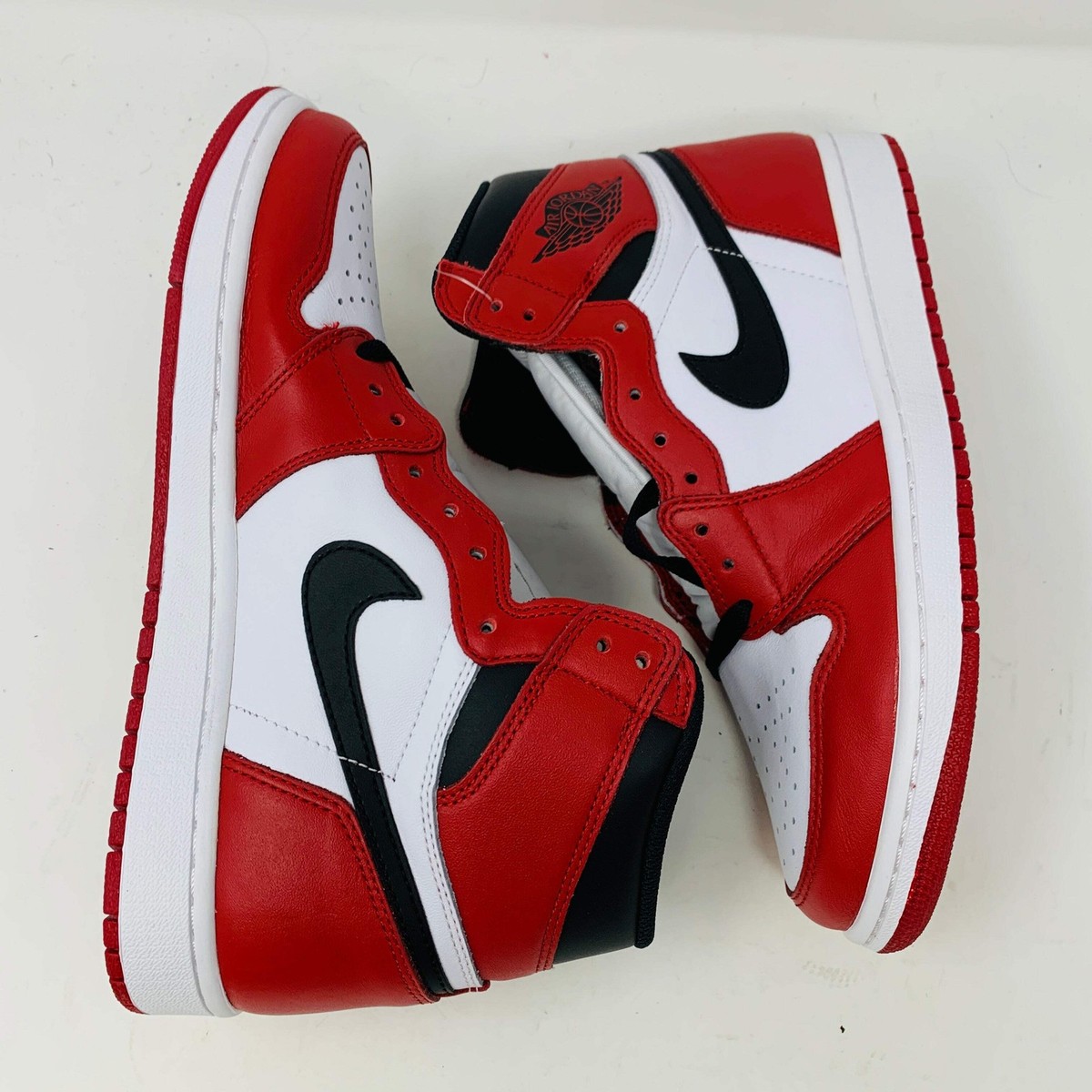 シューズ(男性用) Nike Air Jordan1 Chicago 26cm Amazon.com | Jordan Mens Air 1 KO DA9089 100 Chicago - Size