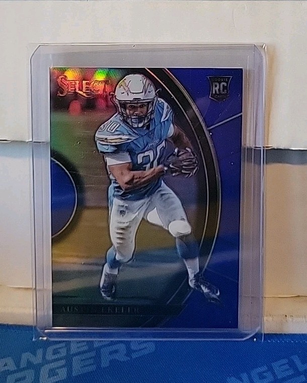 2017 Select Austin Ekeler Blue Prizm Concourse 30/149  Chargers