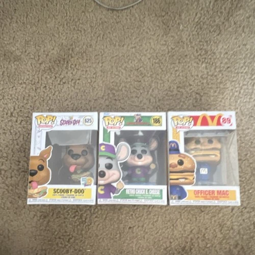 Funko Pop! Vinyl Ad Icons Scooby-Doo, Retro Chuck E. Cheese, Officer Mac 3-Pack