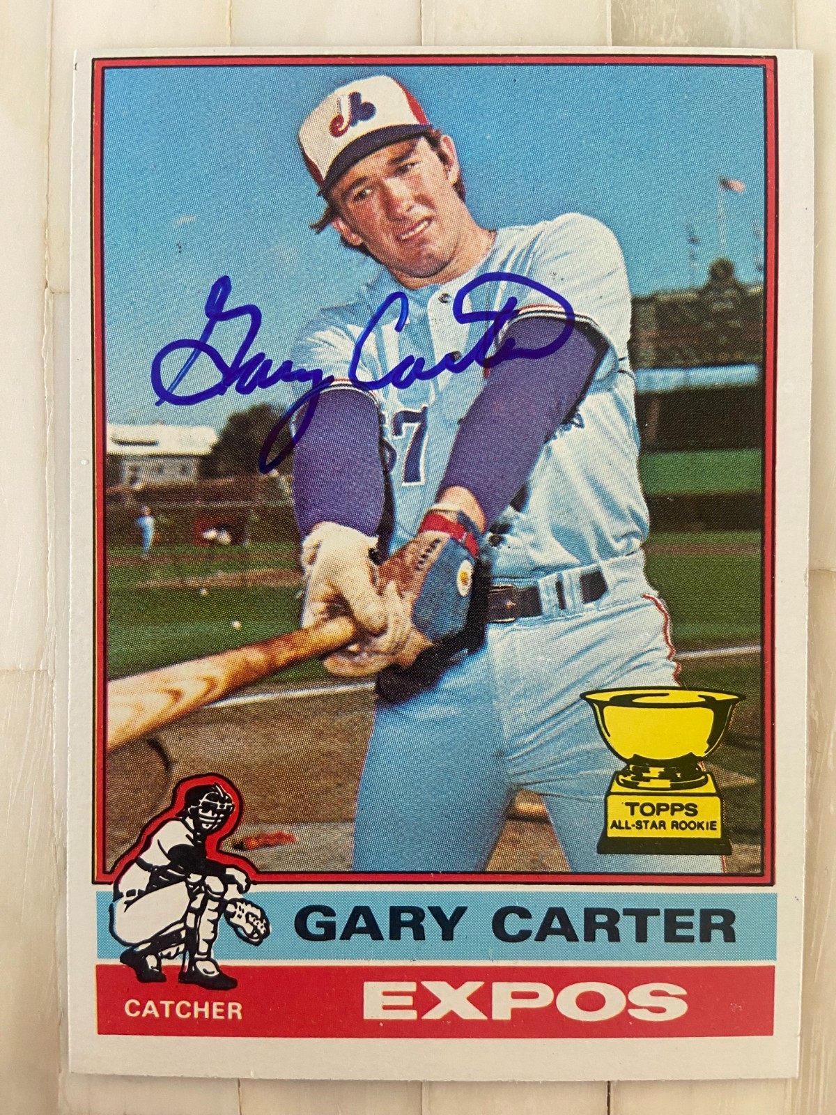 Gary Carter Autographed 1976 Topps Baseball Card #441 Expos Mets Hall of Fame