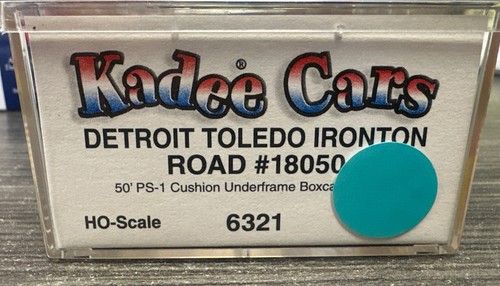 Cojín debajo del vagón de carga Kadee escala HO #6321 50’ PS-1 Detroit Toledo Ironton nuevo en caja | Condition: New