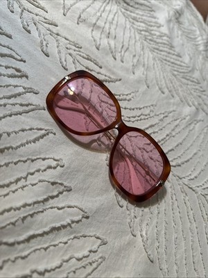 Gucci GG0511SA Oversized Sunglasses Brown Gold Frame Pink  display picture 3