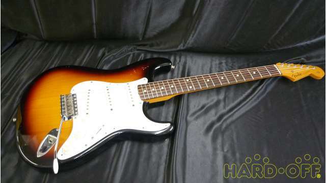 EXCELLENT FENDER JAPAN ST62 Stratocaster type Used with Soft Case From Japan F S EXCELLENT FENDER JAPAN ST62 Stratocaster type Used with Soft Case From Japan F S