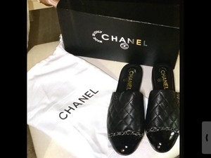 chanel slip on sandals