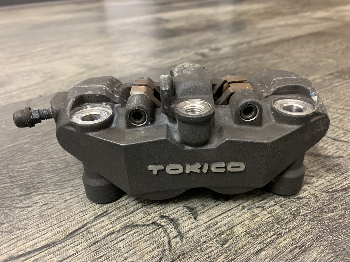 Suzuki GSXR1000 GSXR600 GSXR750 OEM Front Left Brake Caliper Suzuki GSXR1000 GSXR600 GSXR750 OEM Front Left Brake Caliper