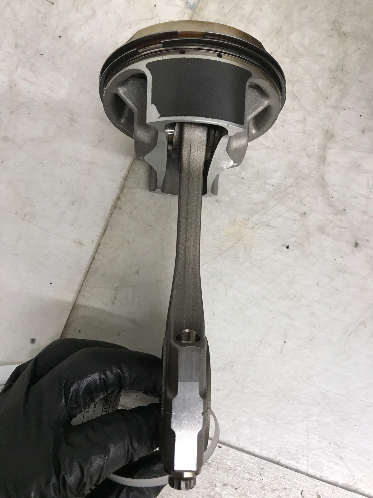 2017-2020 FERRARI GTC4LUSSO (C) 6.3L V12 PISTON HEAD CONNECTING ROD 62904162 OEM