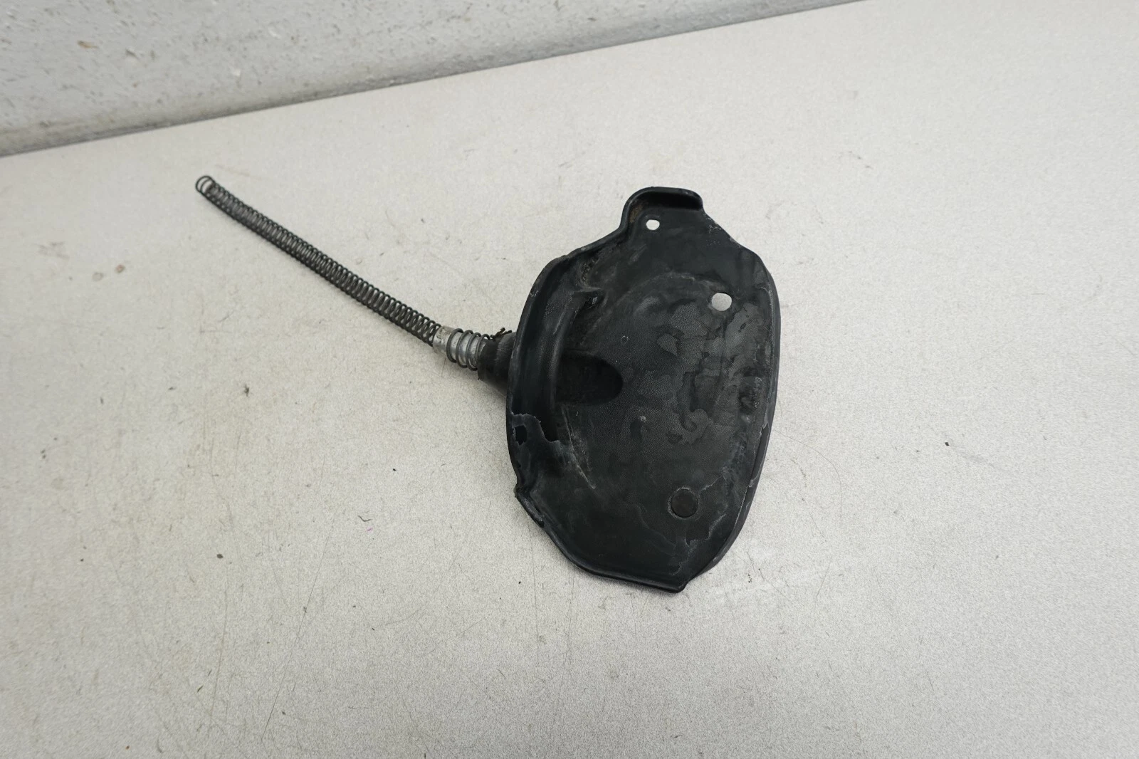 2002-2009 MXZ Summit Ski-Doo OEM Engine Hand Pull Start Recoil Handle Housing
