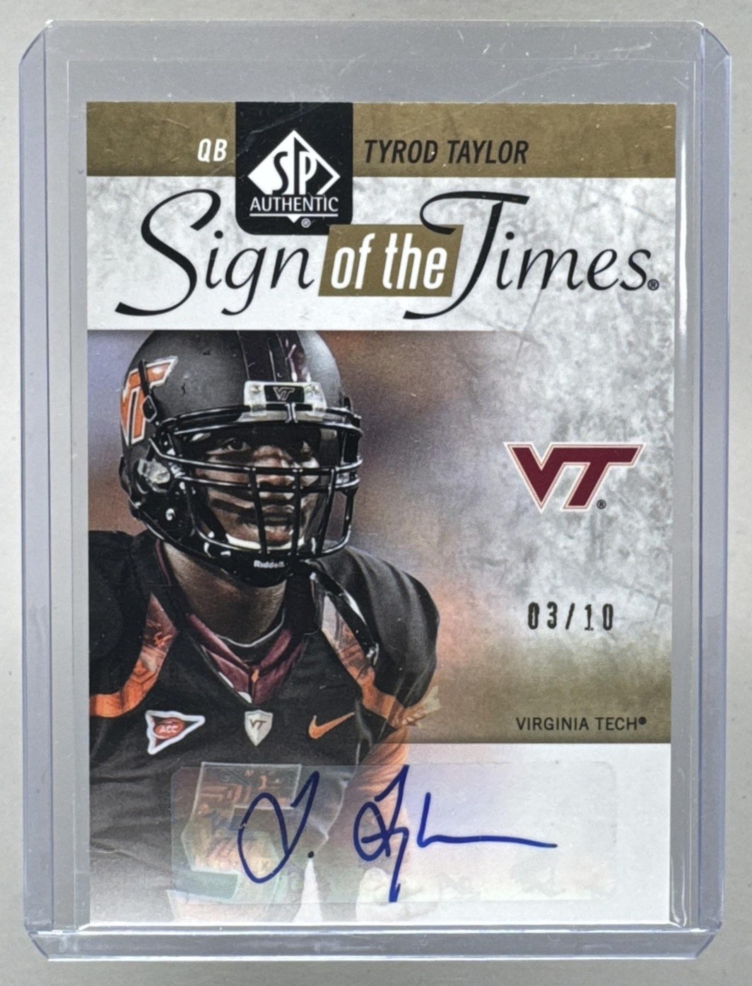 Tyrod Taylor SP Authentic Sign of the Times #STTA Gold