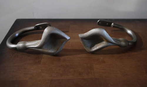 Vtg FLORAL tulip UMBRA CURTAIN TIEBACK HOLDBACKS 1 pair solid Industrial Hooks