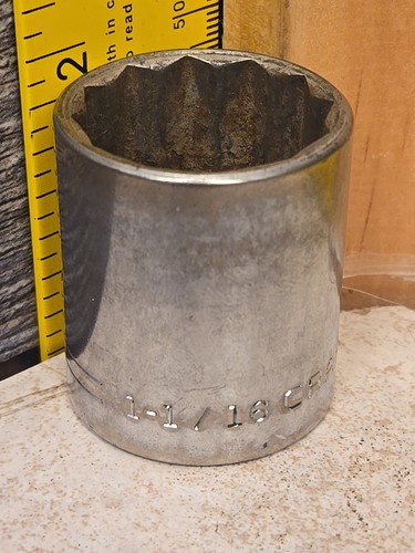 Craftsman USA 1-1/16" 12 Point 1/2" Drive Shallow Socket =v= Series - Picture 4 of 6