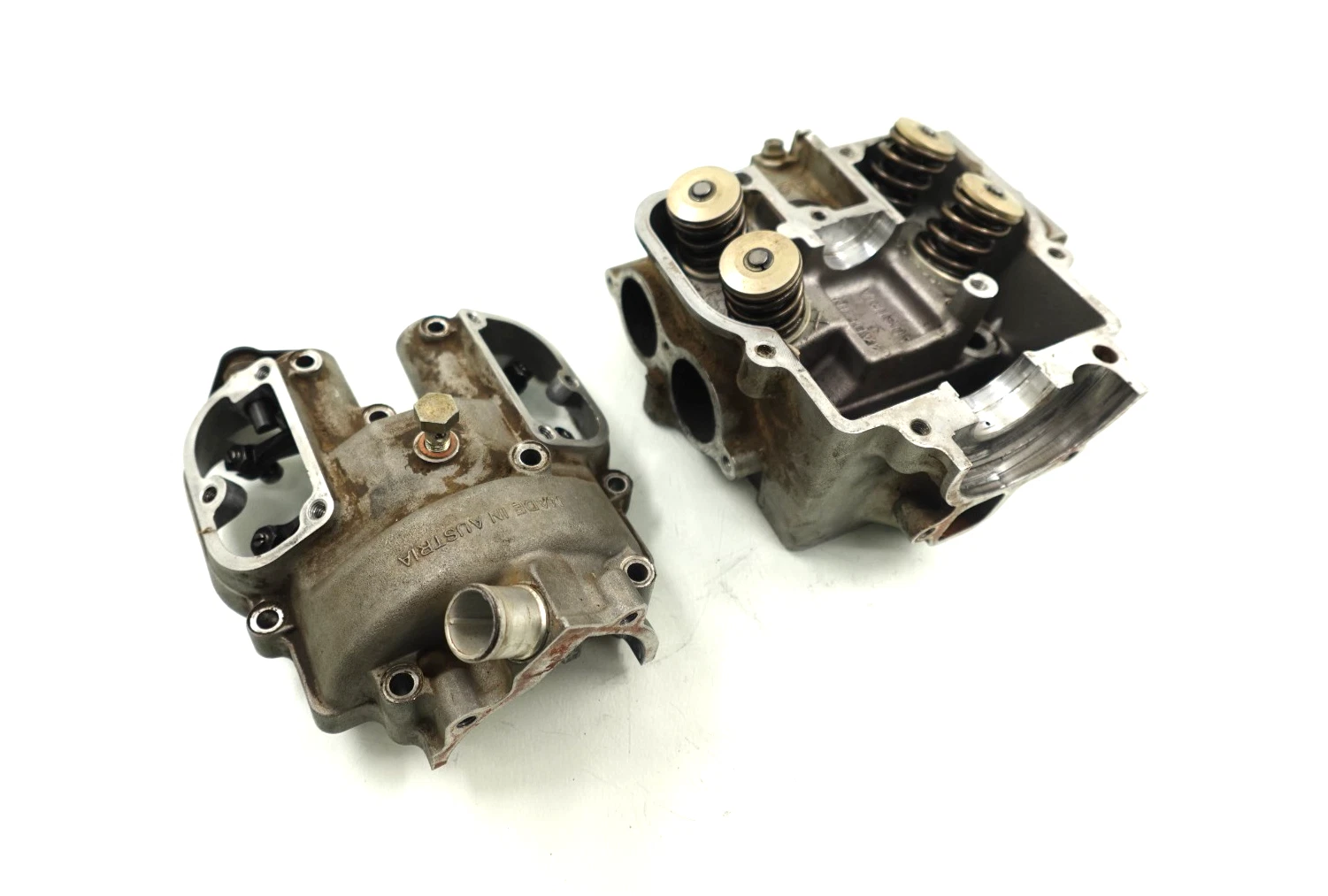 GOOD 2005 KTM 450 SX OEM Cylinder Head w/ Valves, Rockers & Cover 59436020144