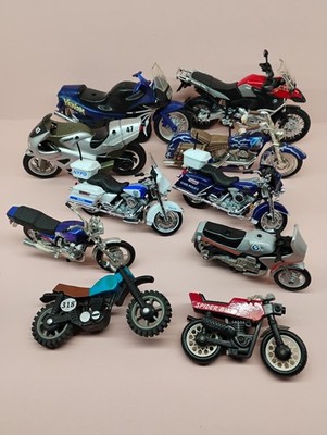 Lot of 10 Assorted Mixed Motorcycle Toys Maisto