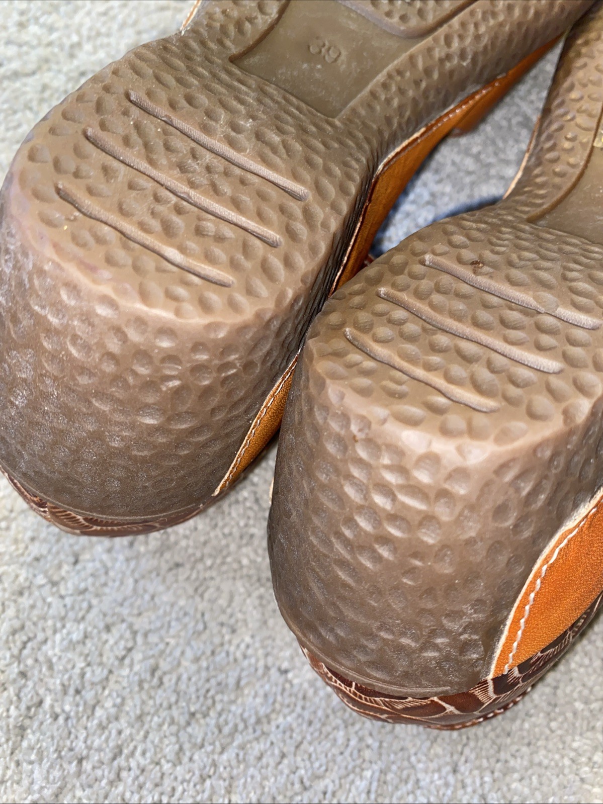 L'Artiste by Spring Step Gloss-Pansy Mary-Jane Camel  Women's Size 39 8.5 NWOT