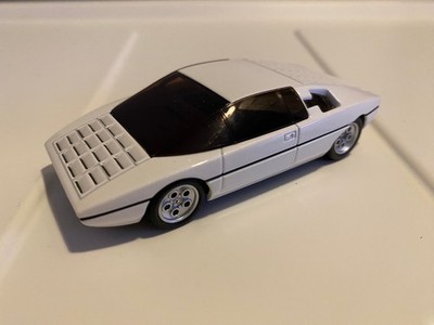 1:43 Lamborghini Bravo Conzept Car (1974) | Minichamps 400 103670 | Modellauto